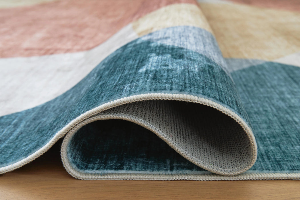 Chanleigh Washable 7'6" x 9'6" Area Rug