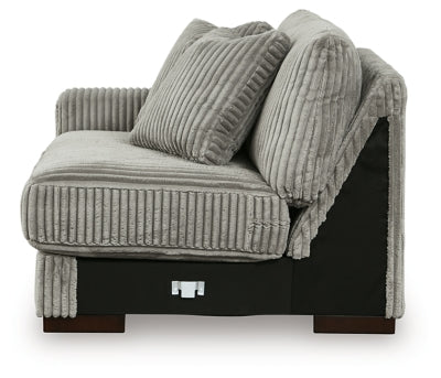 Lindyn Sectional with Chaise - Furniture Gallery