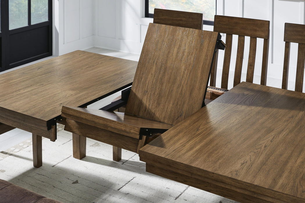 Urbinforte Dinning Room Set