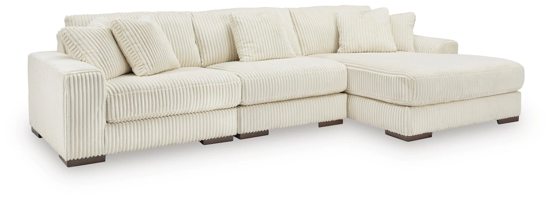 Lindyn Sectional with Chaise