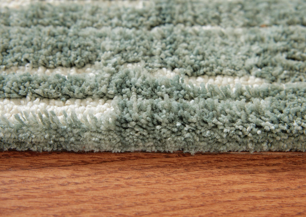 Cayworth Rug Large