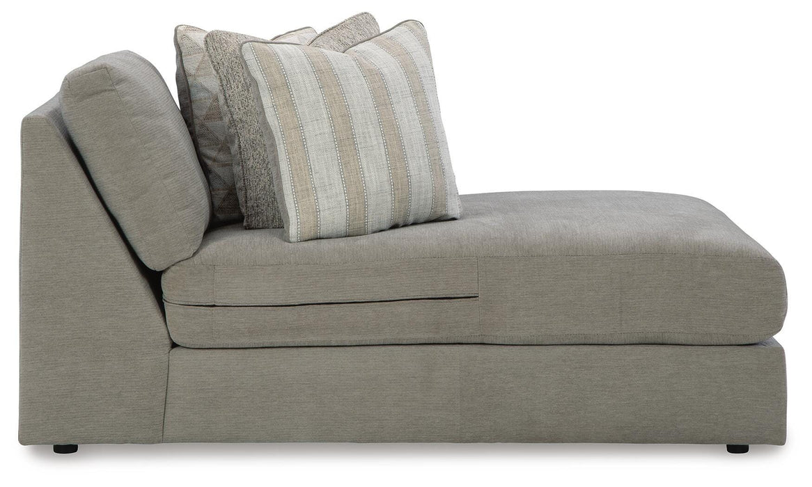 Avaliyah Sectional with Chaise - Furniture Gallery
