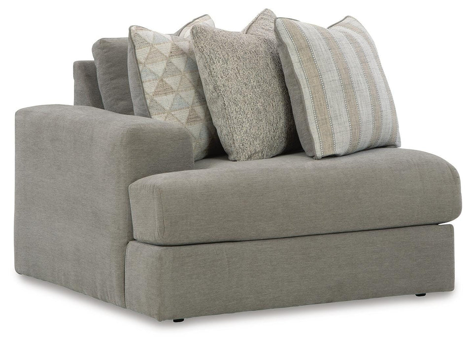 Avaliyah Sectional with Chaise - Furniture Gallery
