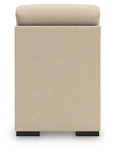 LadyMae Sectional with Chaise - Furniture Gallery