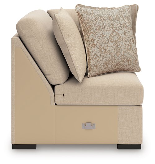 LadyMae Sectional with Chaise - Furniture Gallery