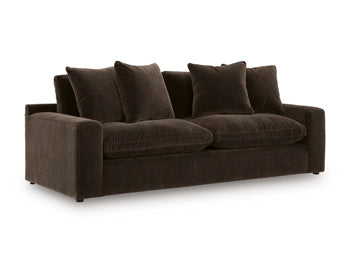 Maxton Heights Sofa - Furniture Gallery
