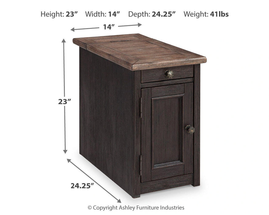Tyler Creek Table Set
