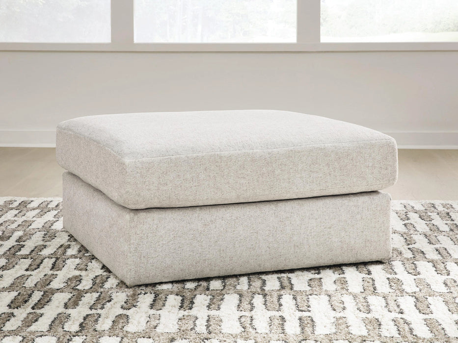 Kestrie Ottoman