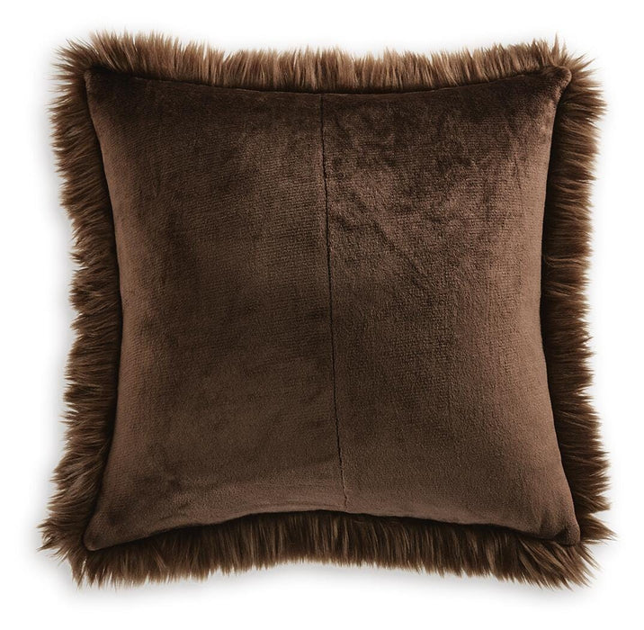 Bellethrone Pillow - Furniture Gallery