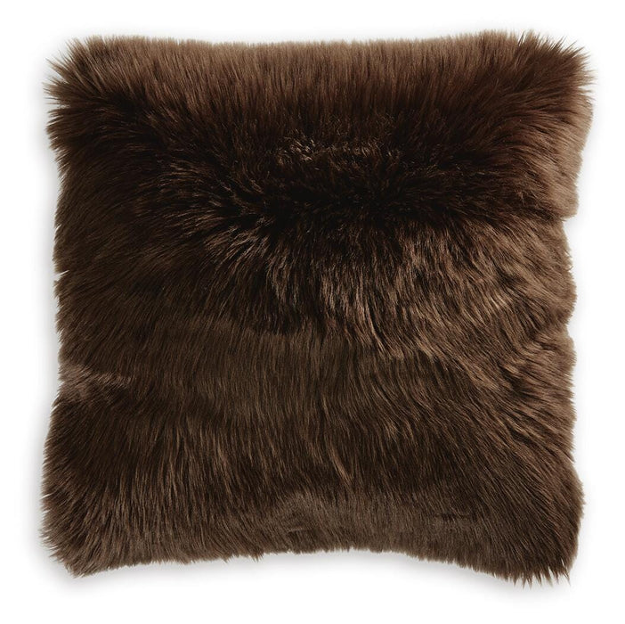 Bellethrone Pillow - Furniture Gallery