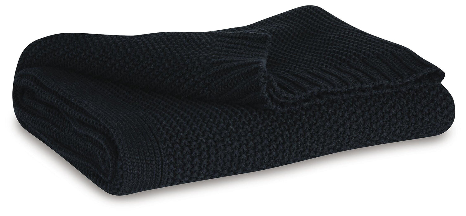 Gayelery Throw - Furniture Gallery