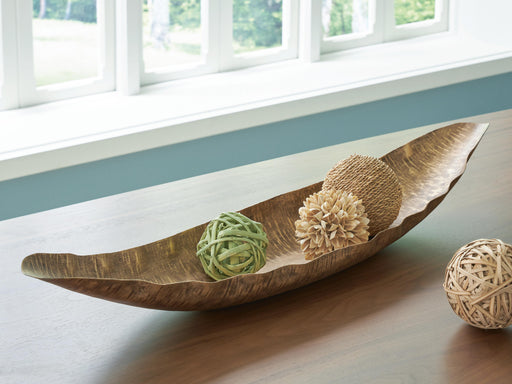 Wystenburg Tray - Furniture Gallery