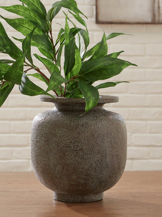 Jedwick Vase - Furniture Gallery