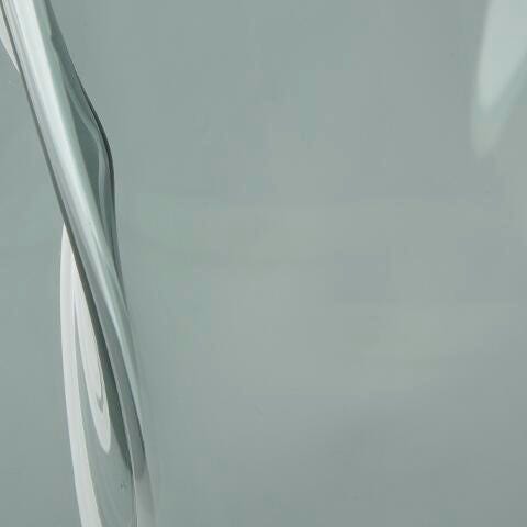Beamund Vase - Furniture Gallery