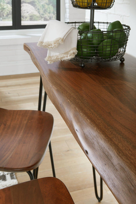 Wilinruck Counter Height Dining Table