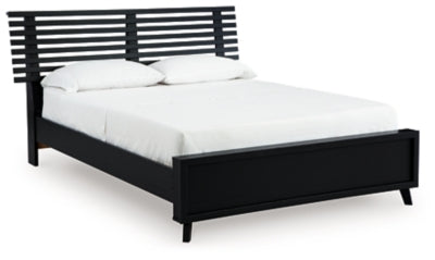Danziar Queen Slat Bed - Furniture Gallery