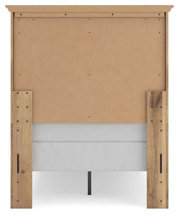 Makidern Bed - Furniture Gallery