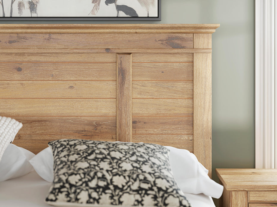 Makidern Bed - Furniture Gallery
