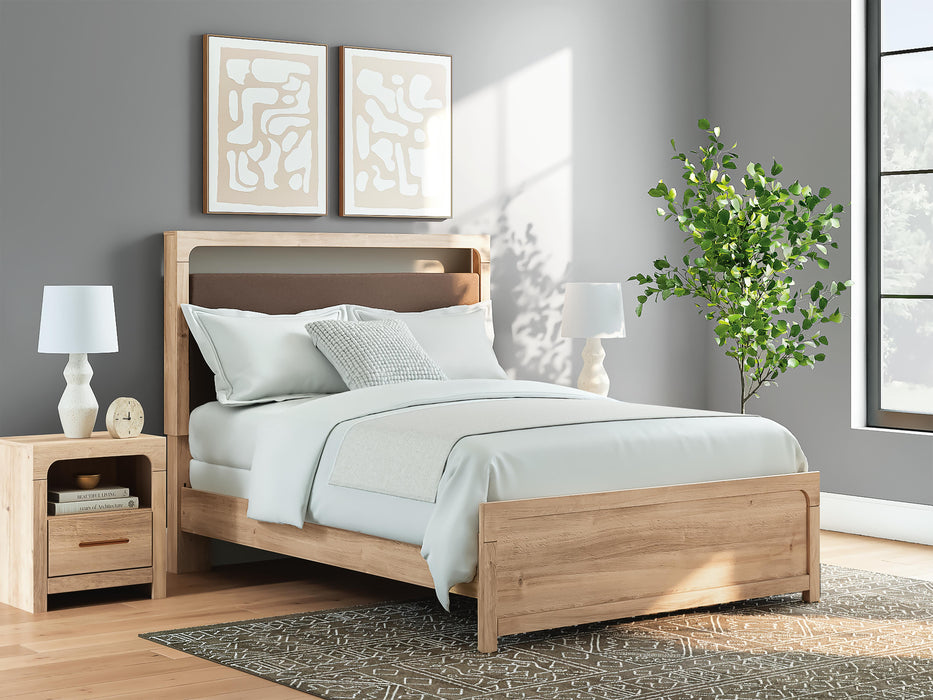 Kinlanni Bedroom Set - Furniture Gallery