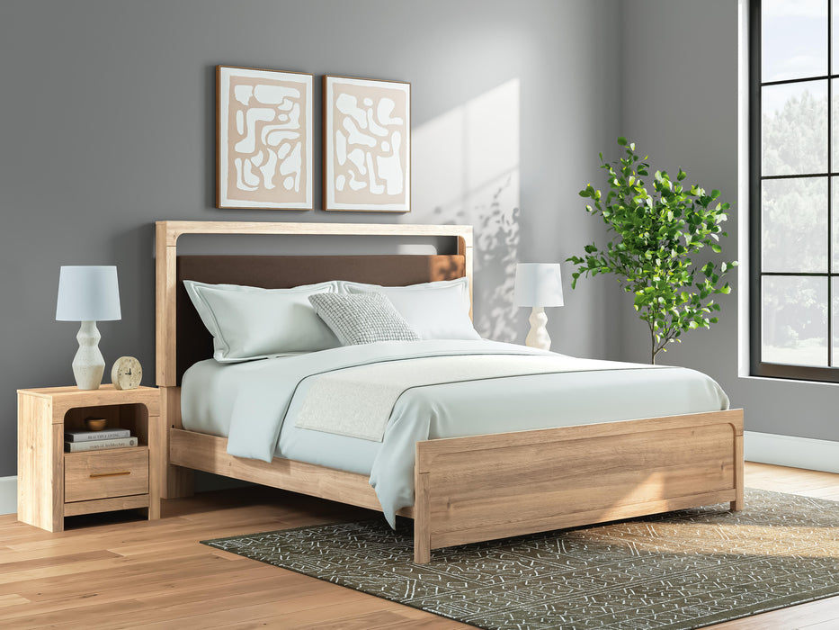 Kinlanni Bedroom Set - Furniture Gallery