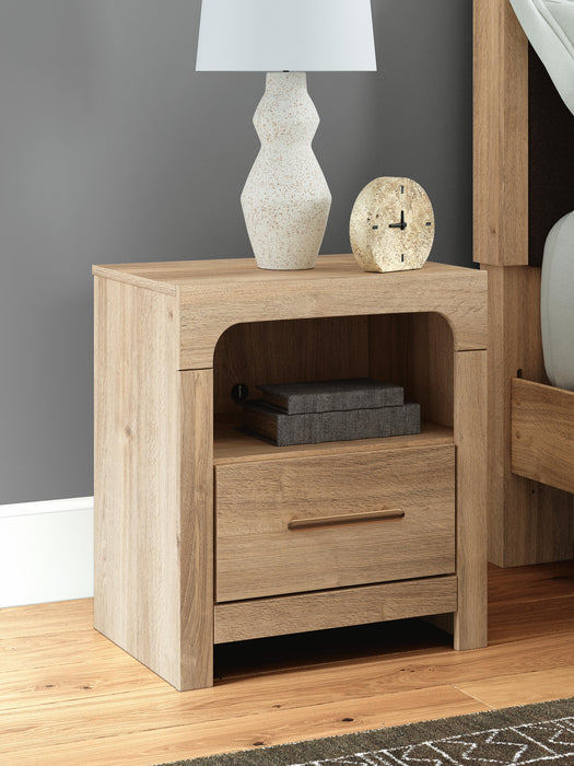 Kinlanni Bedroom Set - Furniture Gallery