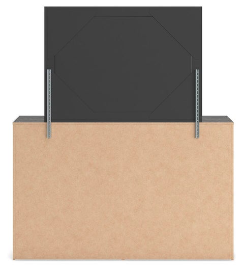 Hollivern Dresser and Mirror - Furniture Gallery