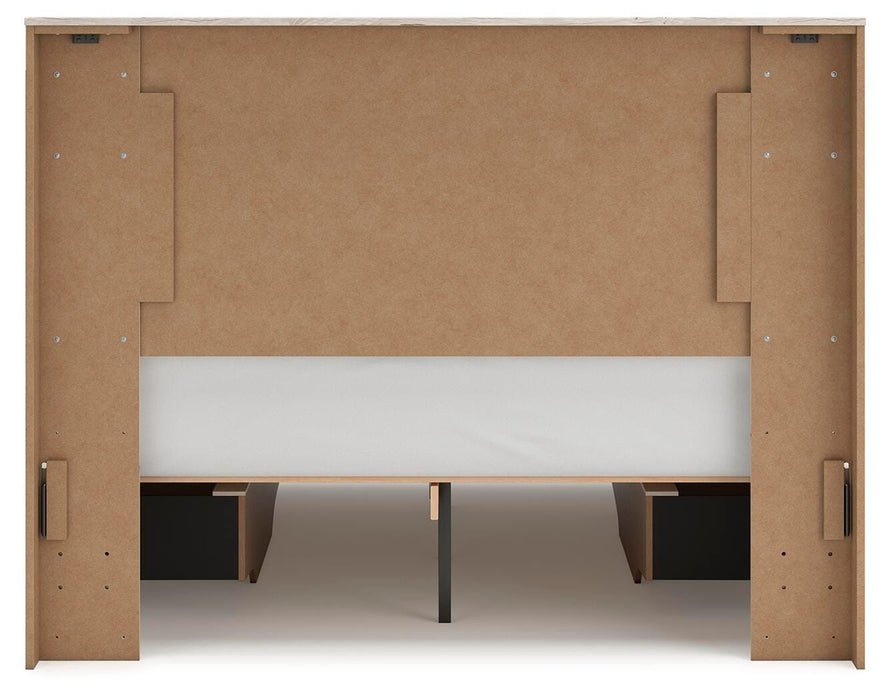 Lawroy Bed - Furniture Gallery