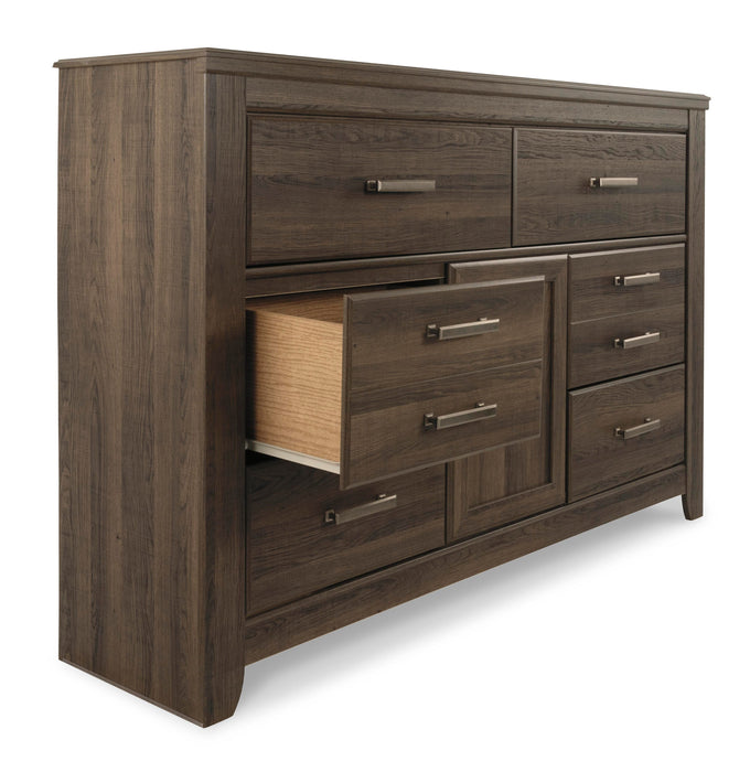 Juararo Dresser and Mirror - Furniture Gallery
