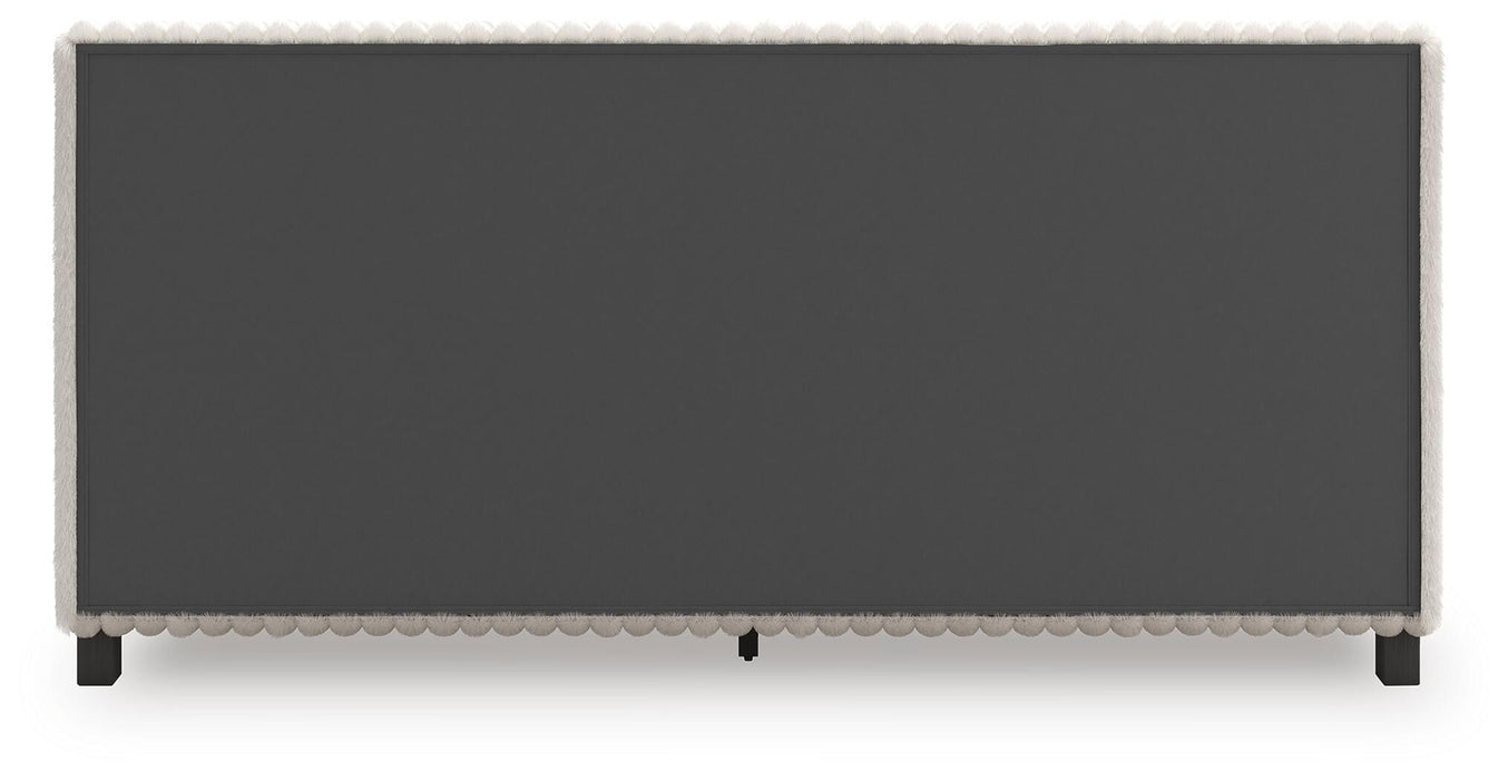 Zuraleus Bed - Furniture Gallery