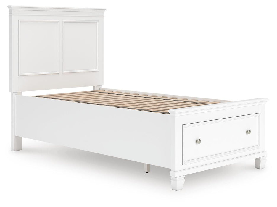 Fortman Panel Storage Bed - Furniture Gallery