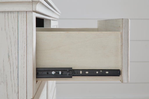 Robbinsdale Bedroom Set - Furniture Gallery