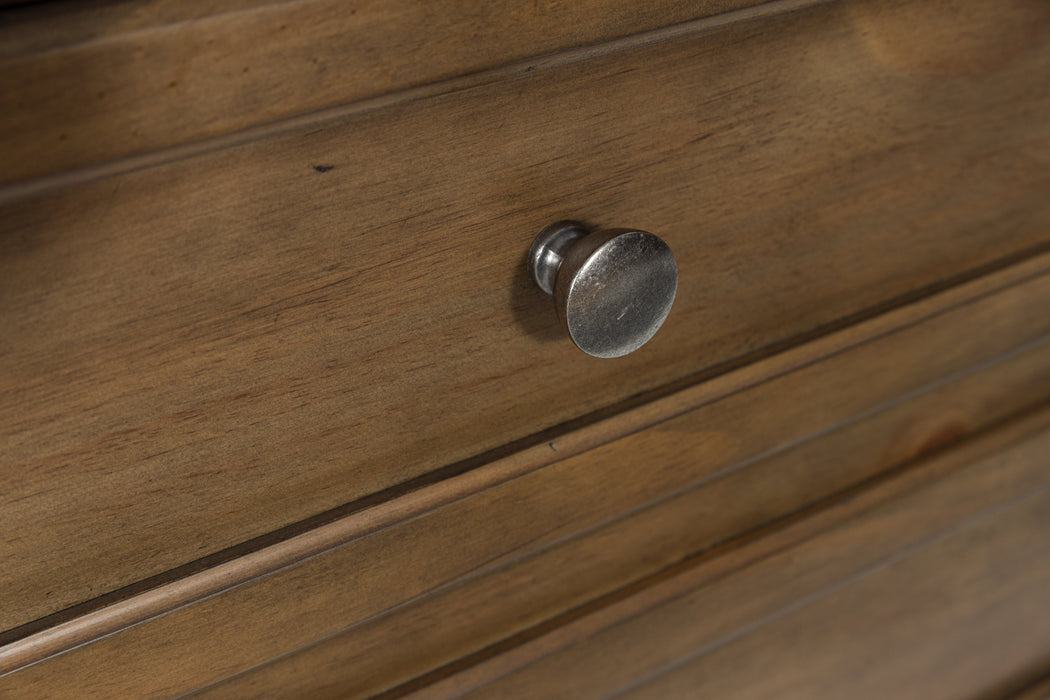 Feddinger Nightstand - Furniture Gallery