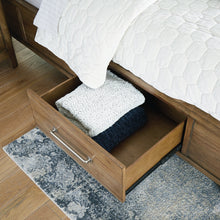 Load image into Gallery viewer, Cabalynn Bed with Storage
