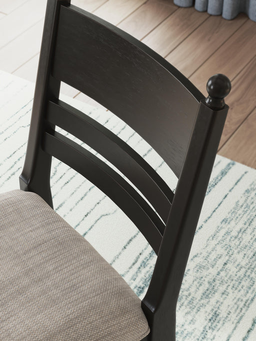 Greddinton Dining Room Set - Furniture Gallery