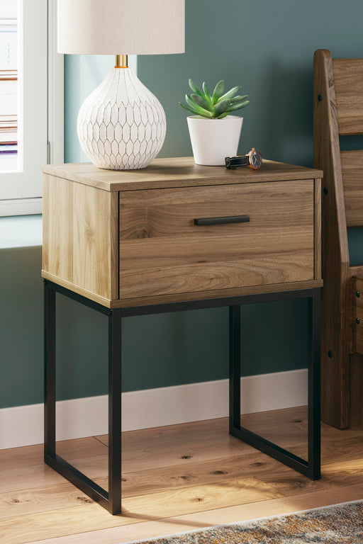 Deanlow Nightstand - Furniture Gallery
