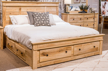 Makidern Bed - Furniture Gallery