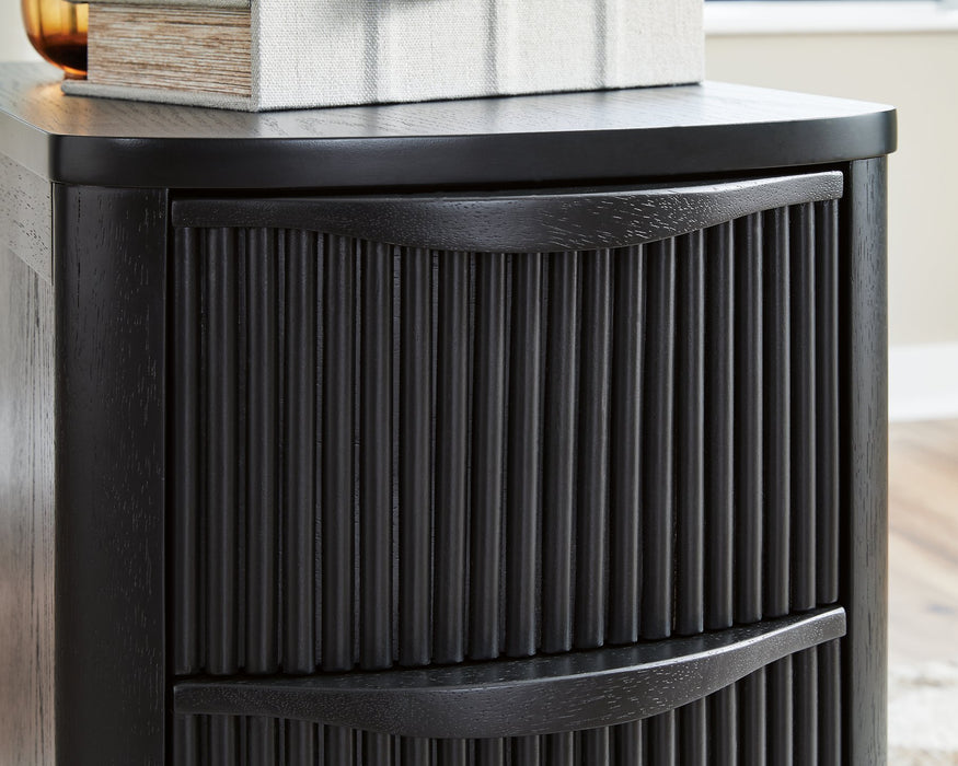 Camdill Chairside End Table - Furniture Gallery