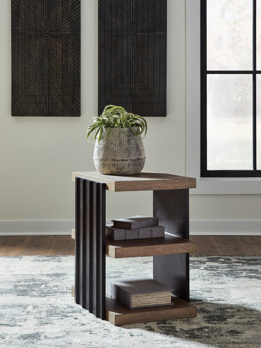 Rylandyn End Table - Furniture Gallery