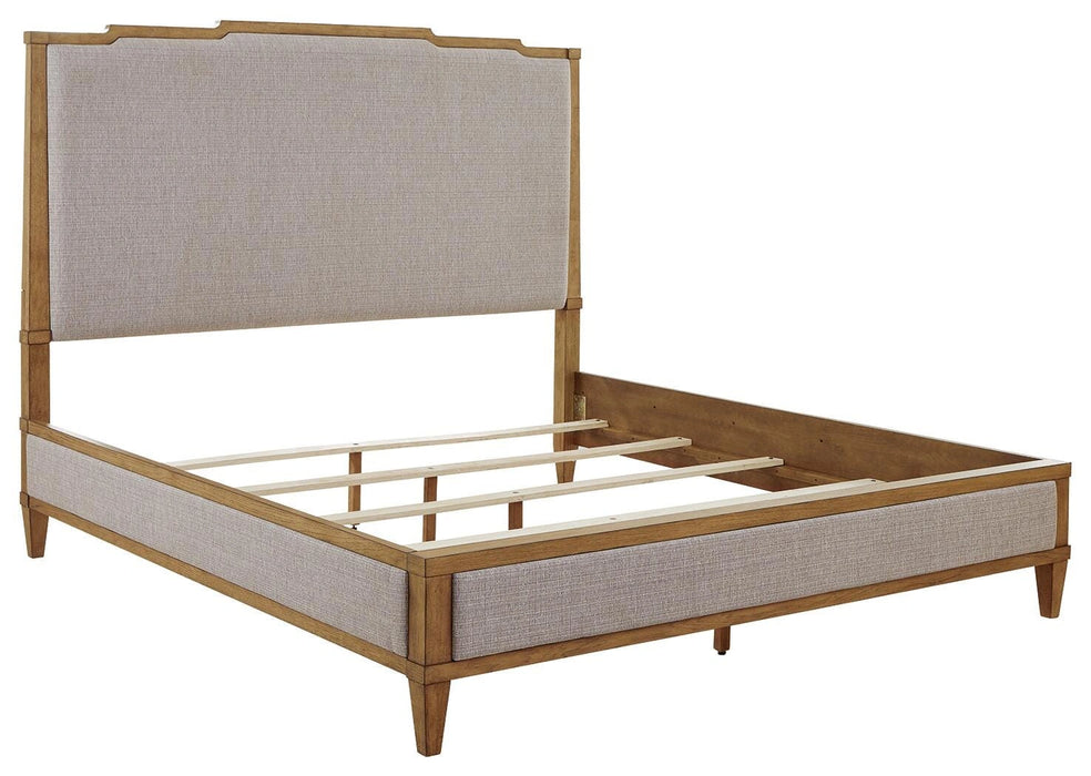Sharlance Bedroom Set