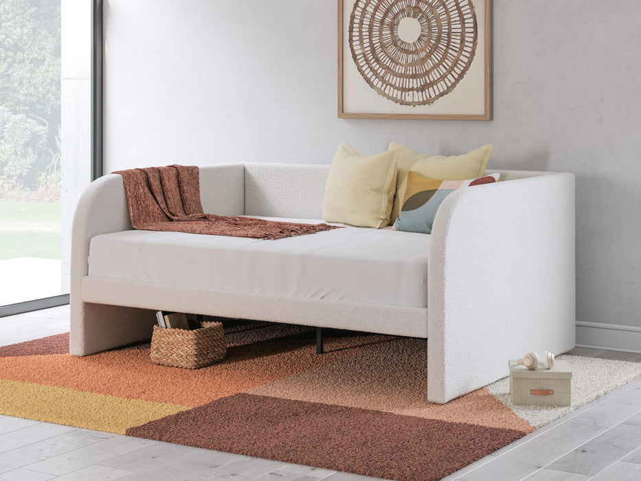 Arloster Upholstered Bed