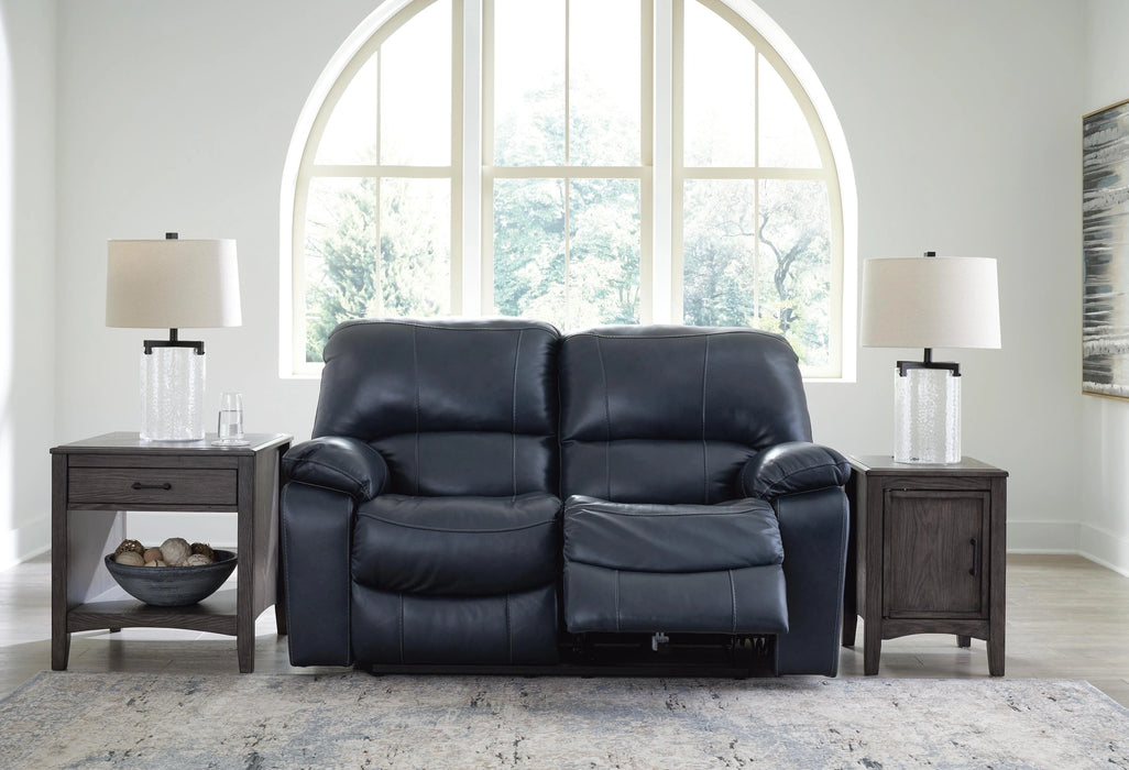 Leesworth Living Room Set
