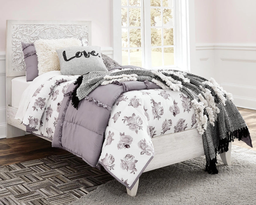 Paxberry Bedroom Set