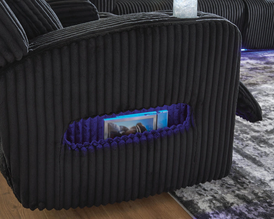 Belvarrow Loveseat